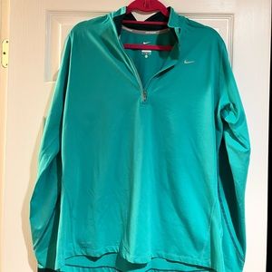 Nike women’s pullover